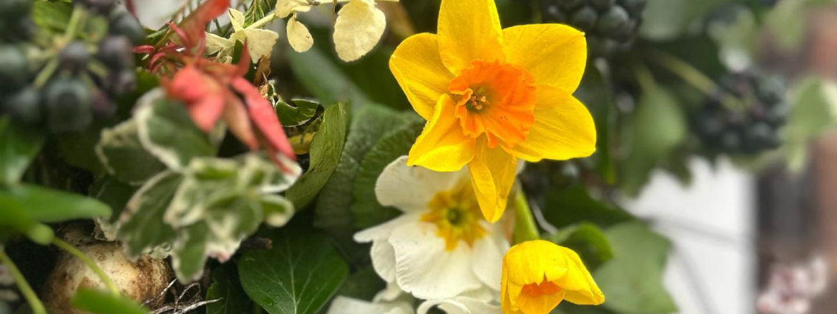 ** SOLD OUT ** Spring Flower Wreath Workshop